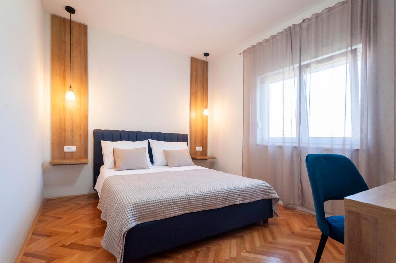 Villa Latica Dicmo Εξωτερικό φωτογραφία